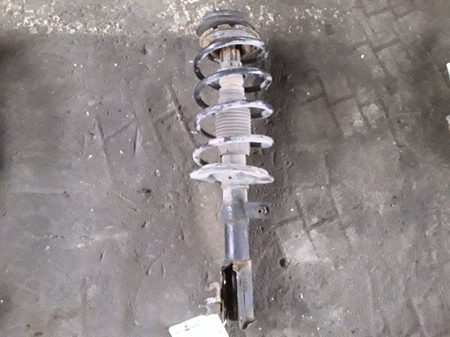 bontott FIAT PANDA Jobb első Gólyaláb (Lengécsillapító, Rugó)