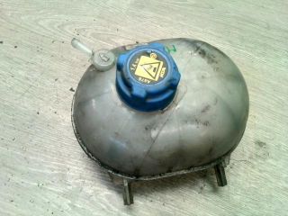 bontott FIAT PANDA Kiegyenlítő Tartály