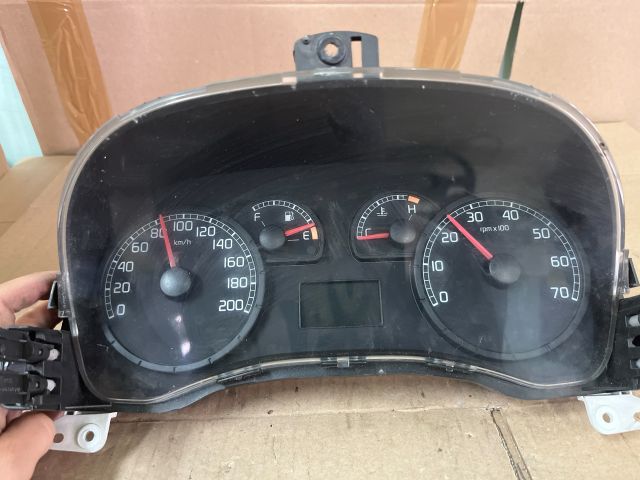 bontott FIAT PANDA Kilométeróra