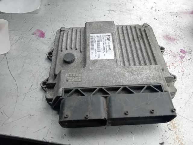 bontott FIAT PANDA Motorvezérlő