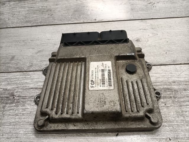 bontott FIAT PANDA Motorvezérlő