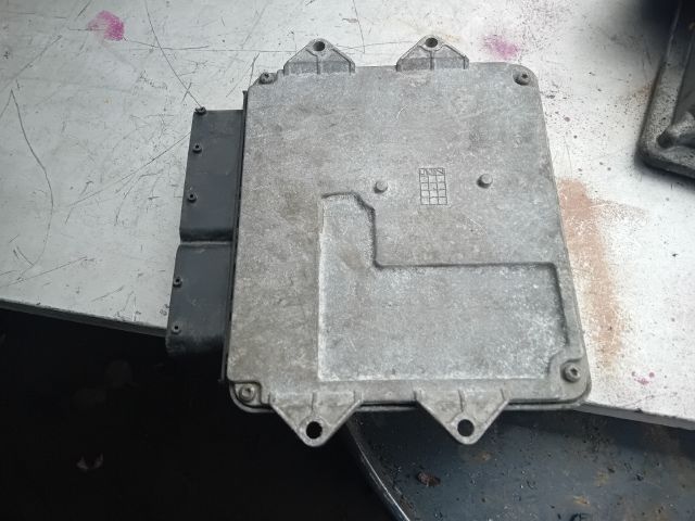 bontott FIAT PANDA Motorvezérlő