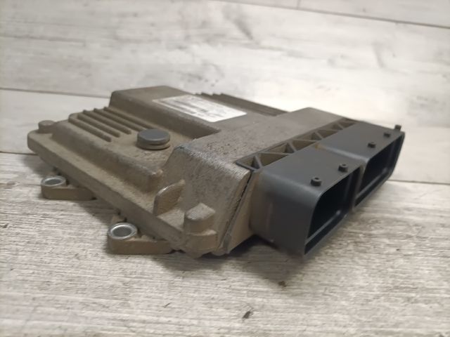 bontott FIAT PANDA Motorvezérlő