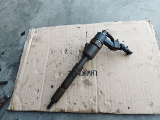 bontott FIAT PANDA Porlasztó (1 db)