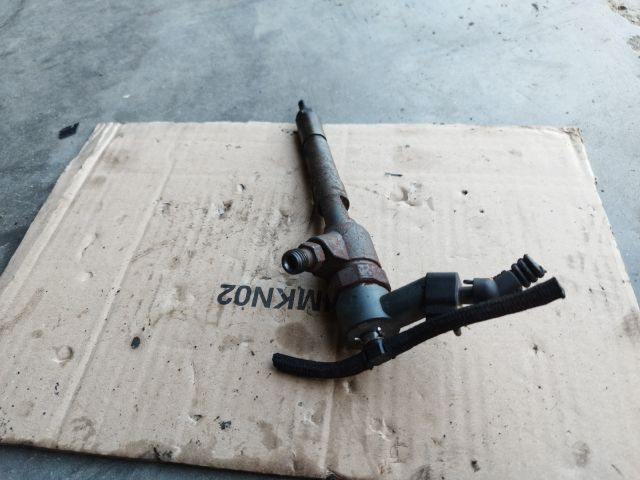 bontott FIAT PANDA Porlasztó (1 db)