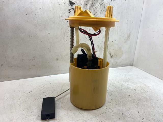 bontott FIAT PANDA Üzemanyag Szivattyú