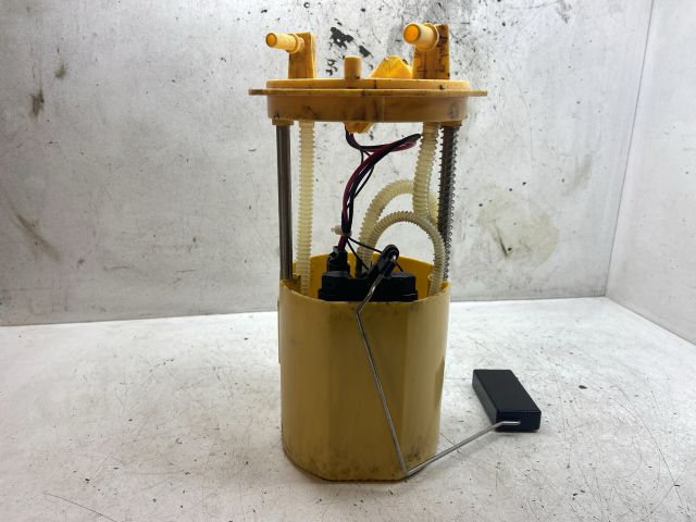 bontott FIAT PANDA Üzemanyag Szivattyú