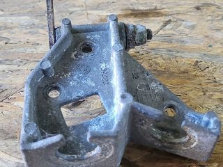 bontott FIAT PANDA Váltó Tartó Bak (Pozíciófüggetlen)