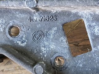 bontott FIAT PANDA Váltó Tartó Bak (Pozíciófüggetlen)