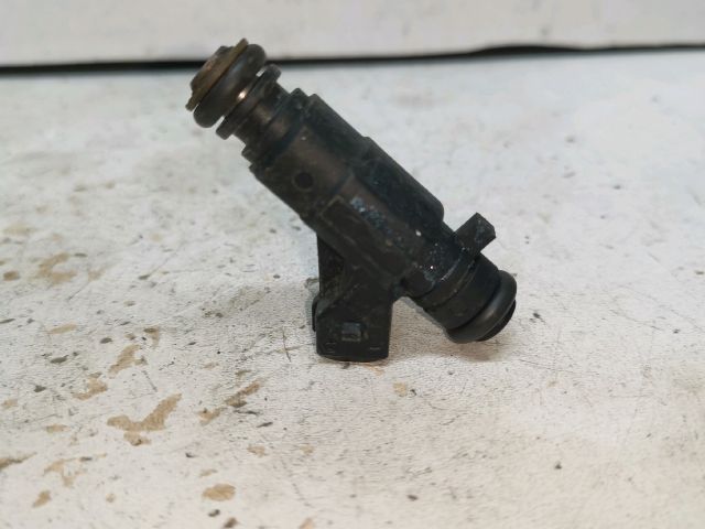 bontott FIAT PANDA Porlasztó (1 db)