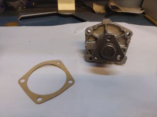 bontott FIAT PANDA Vízpumpa