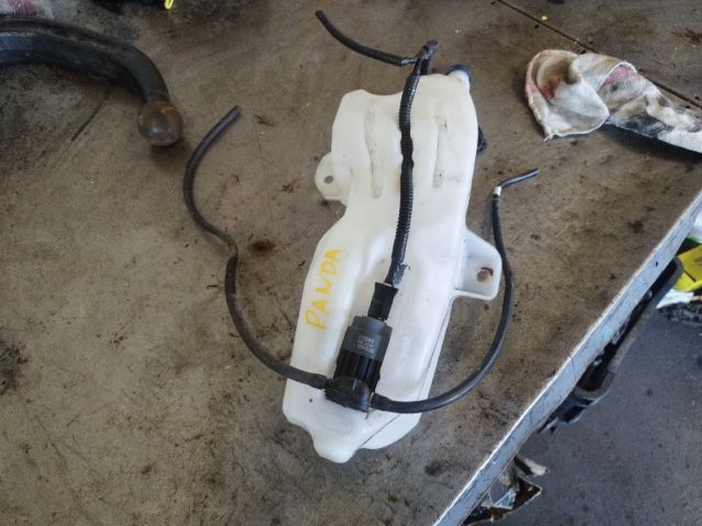 bontott FIAT PANDA Ablakmosó Tartály