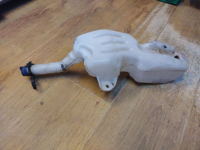 bontott FIAT PANDA Ablakmosó Tartály