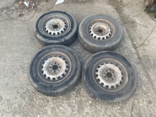 bontott FIAT PANDA Acélfelni Szett Gumival