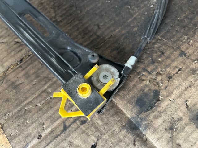 bontott FIAT PANDA Bal első Ablakemelő Szerkezet (Elektromos)