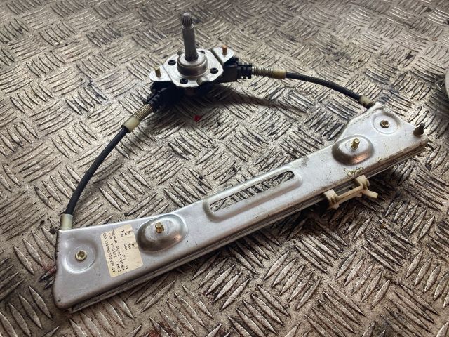 bontott FIAT PANDA Bal első Ablakemelő Szerkezet (Mechanikus)