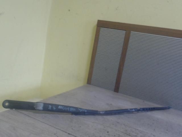 bontott FIAT PANDA Bal első Ablaktörlő Kar