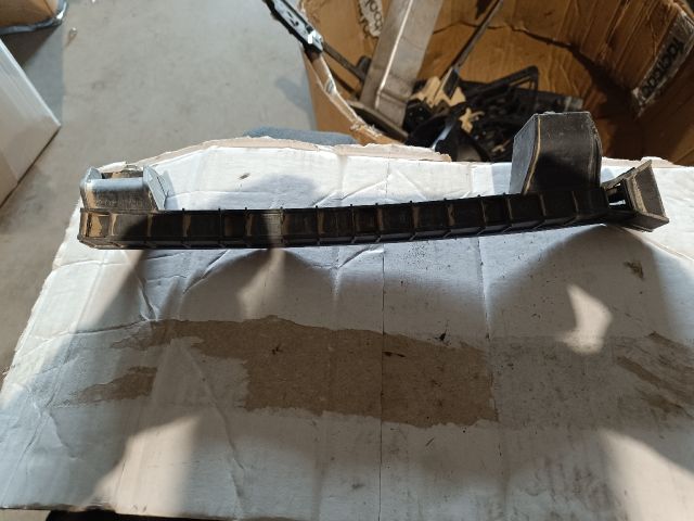 bontott FIAT PANDA Bal első Ablakvezető Gumi