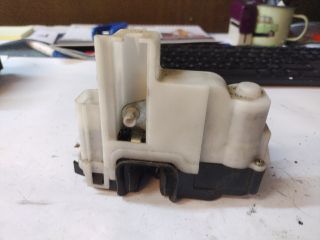 bontott FIAT PANDA Bal első Ajtózár