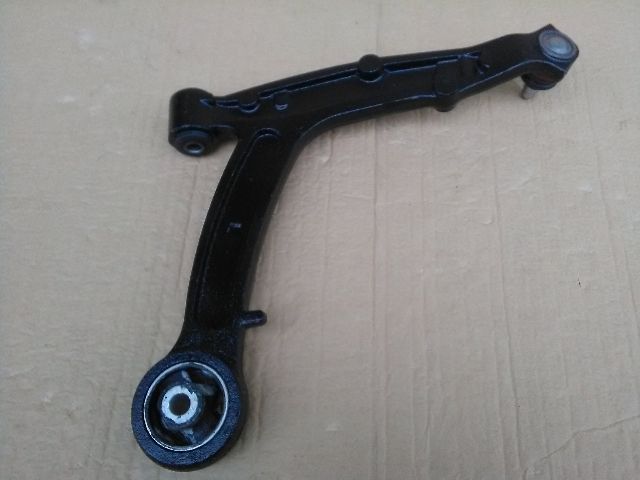 bontott FIAT PANDA Bal első Lengőkar