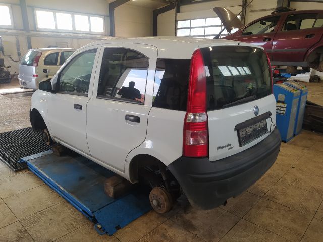 bontott FIAT PANDA Bal első Vízlehúzó Gumicsík