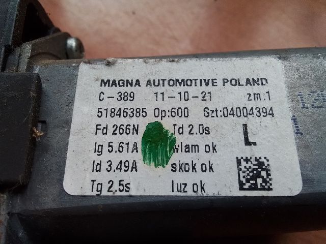 bontott FIAT PANDA Bal hátsó Ablakemelő Szerkezet (Elektromos)