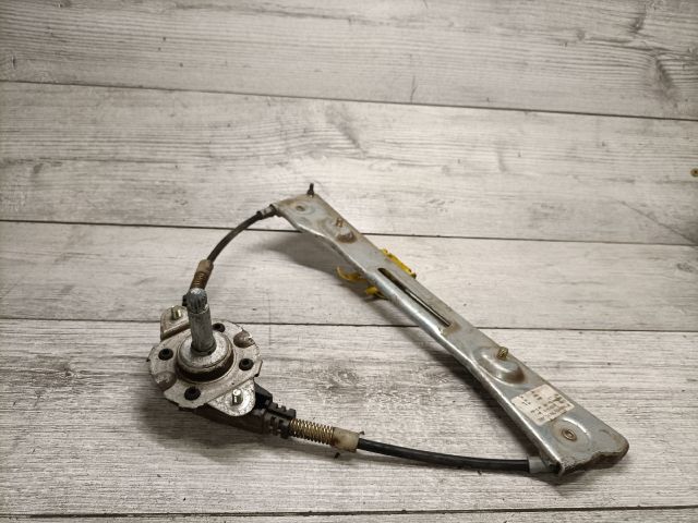 bontott FIAT PANDA Bal hátsó Ablakemelő Szerkezet (Mechanikus)