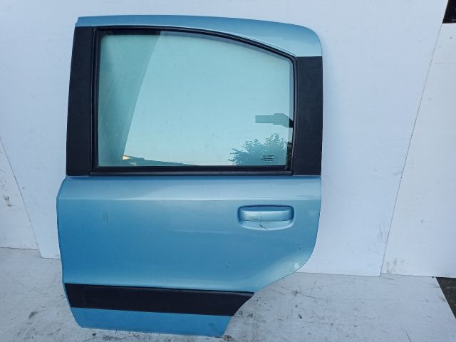 bontott FIAT PANDA Bal hátsó Ajtó (Részeivel)