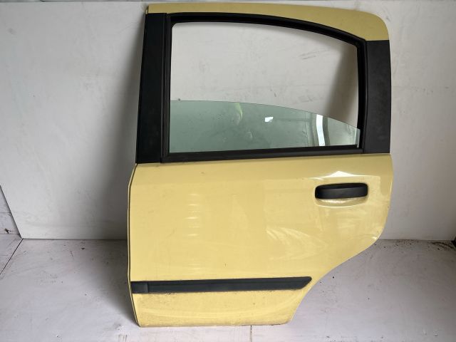 bontott FIAT PANDA Bal hátsó Ajtó (Üres lemez)