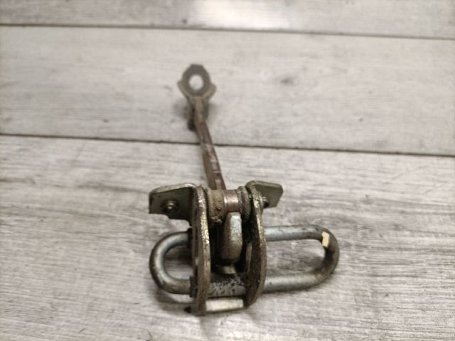 bontott FIAT PANDA Bal hátsó Ajtóhatároló