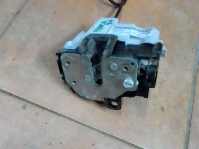 bontott FIAT PANDA Bal hátsó Ajtózár