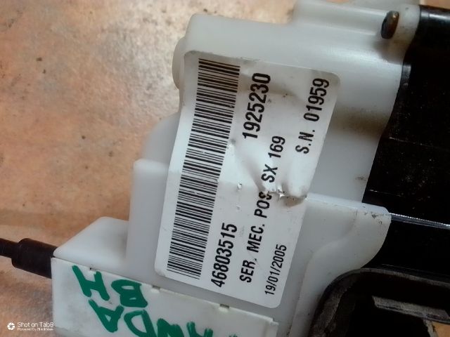 bontott FIAT PANDA Bal hátsó Ajtózár