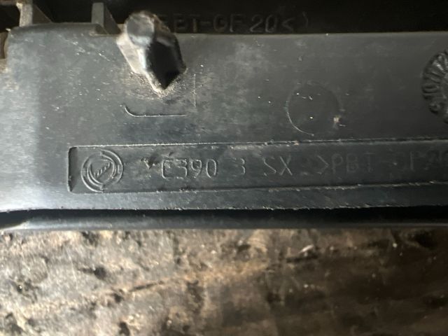 bontott FIAT PANDA Bal hátsó Külső Kilincs