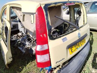 bontott FIAT PANDA Bal Hátsó Lámpa