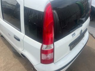 bontott FIAT PANDA Bal Hátsó Lámpa