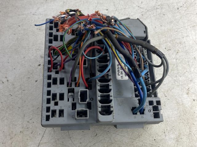 bontott FIAT PANDA Biztosítéktábla Doboz