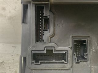 bontott FIAT PANDA Biztosítéktábla Doboz