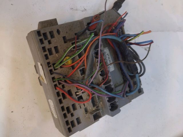 bontott FIAT PANDA Biztosítéktábla Utastér