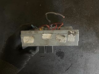 bontott FIAT PANDA Biztosítéktábla Utastér