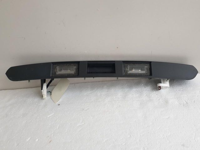 bontott FIAT PANDA Csomagtérajtó Kilincs