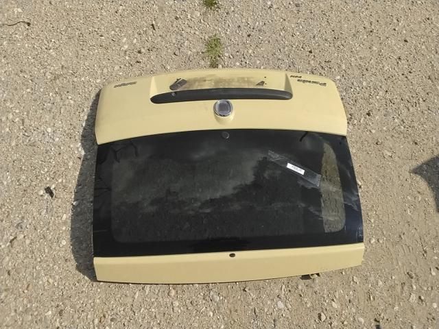 bontott FIAT PANDA Csomagtérajtó (Részeivel)