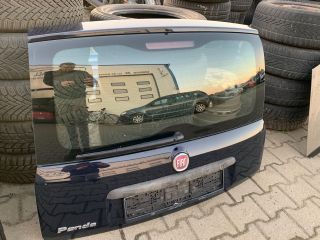 bontott FIAT PANDA Csomagtérajtó (Részeivel)