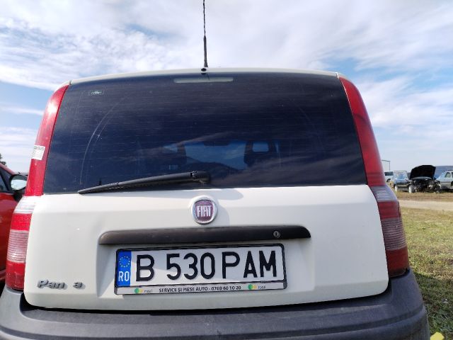bontott FIAT PANDA Csomagtérajtó (Üres lemez)