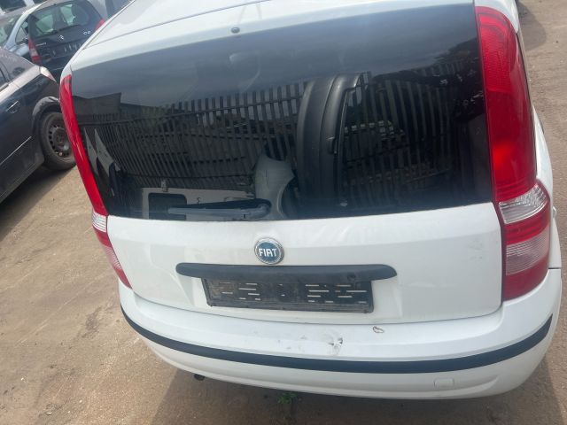 bontott FIAT PANDA Csomagtérajtó (Üres lemez)