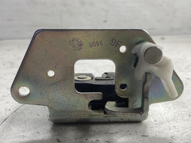 bontott FIAT PANDA Csomagtérajtó Zárszerkezet