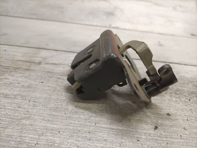 bontott FIAT PANDA Csomagtérajtó Zárszerkezet