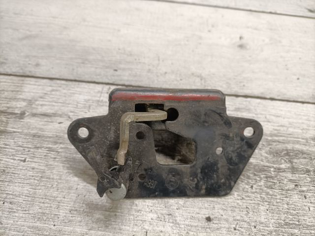 bontott FIAT PANDA Csomagtérajtó Zárszerkezet