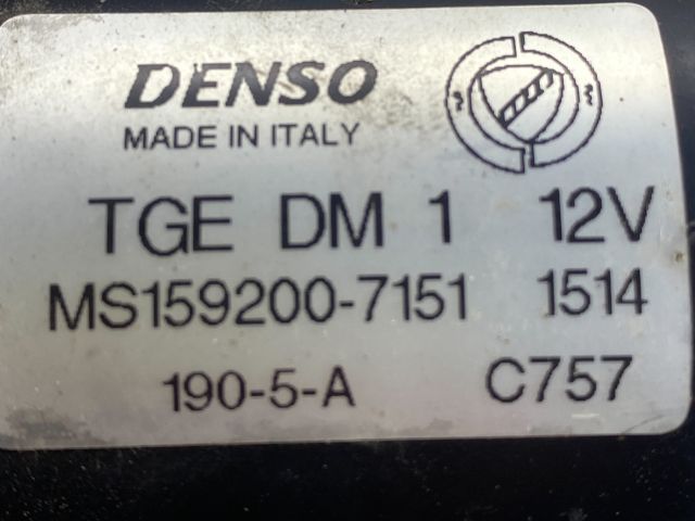 bontott FIAT PANDA Első Ablaktörlő Motor