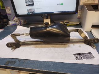 bontott FIAT PANDA Első Ablaktörlő Szerkezet Motorral