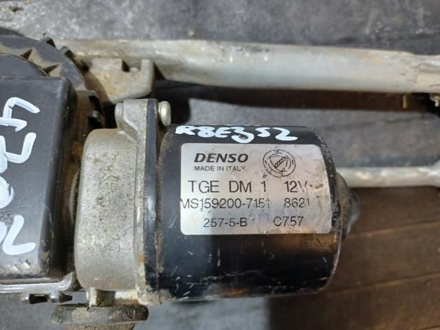 bontott FIAT PANDA Első Ablaktörlő Szerkezet